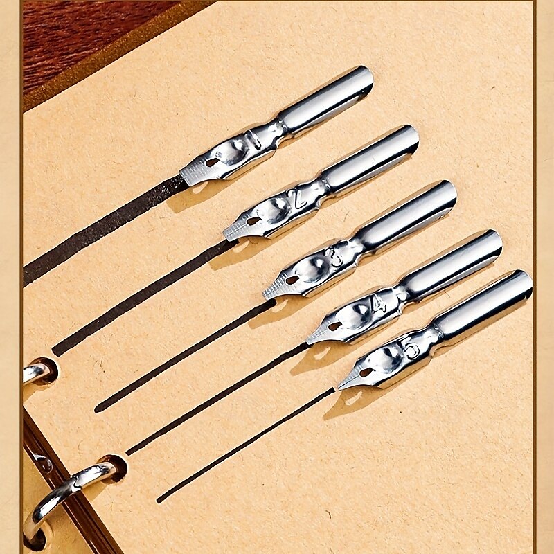 1 Set Geschenkbox, Federkiel, Kalligraphie-Stift und Tintenschreiber-Set, antikes Schreiben, Quilt-Tintenfeder, mechanisches Getriebe, Steampunk-Federkiel zum Zeichnen, Signieren und für 2025 - $28.99 –P17