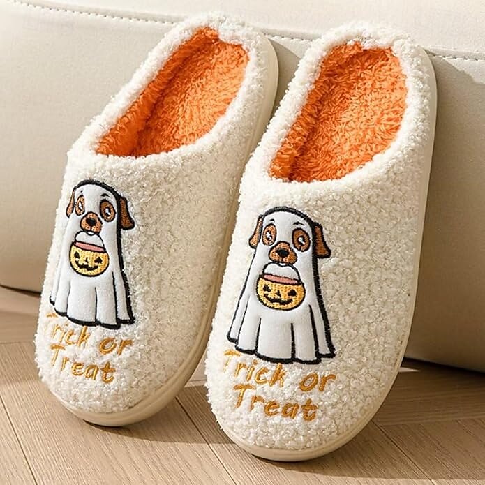pantofole per cani con zucca dei cartoni animati di Halloween più pantofole in cotone antiscivolo spesso di velluto per interni&amp;calzature comode per coppie all'aperto del 2025 a $16.99 –P6