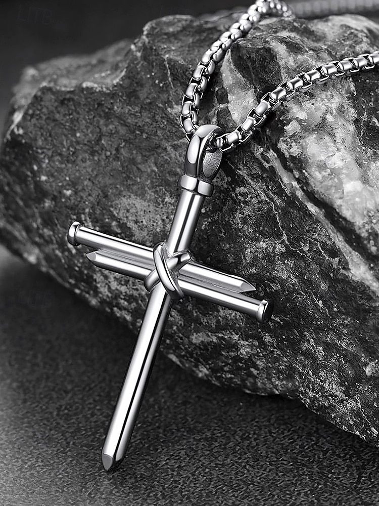 collier croix en acier inoxydable pour homme – pendentif religieux avec motif clou et chaîne de 2025 ? $8.99 –P1