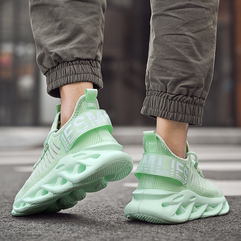 baskets légères en maille respirante pour hommes avec semelle à coussin d'air en vert menthe, chaussures de course athlétiques élégantes pour le sport et les vêtements décontractés de 2025 ? $34.99 –P5