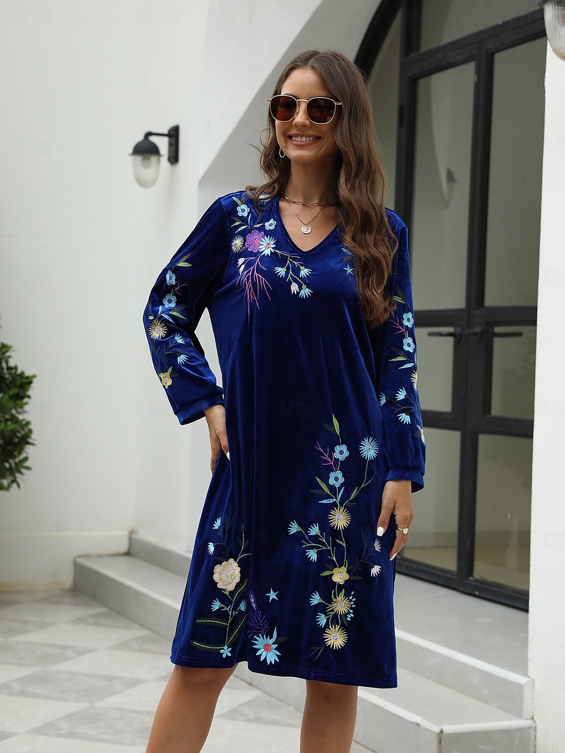 robe décontractée pour femme robe midi brodée avec manche saint valentin travail rendez-vous élégant basique col en V manches longues manche évêque couleur bleue de 2025 ? $36.99 –P1