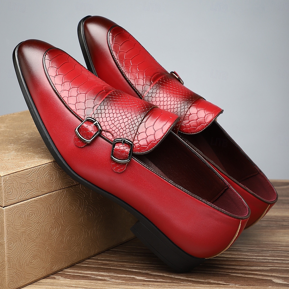 mocassini da uomo in similpelle con motivo coccodrillo rosso e doppia fibbia - eleganti scarpe eleganti per occasioni formali e riunioni di lavoro del 2025 a $54.99 –P1