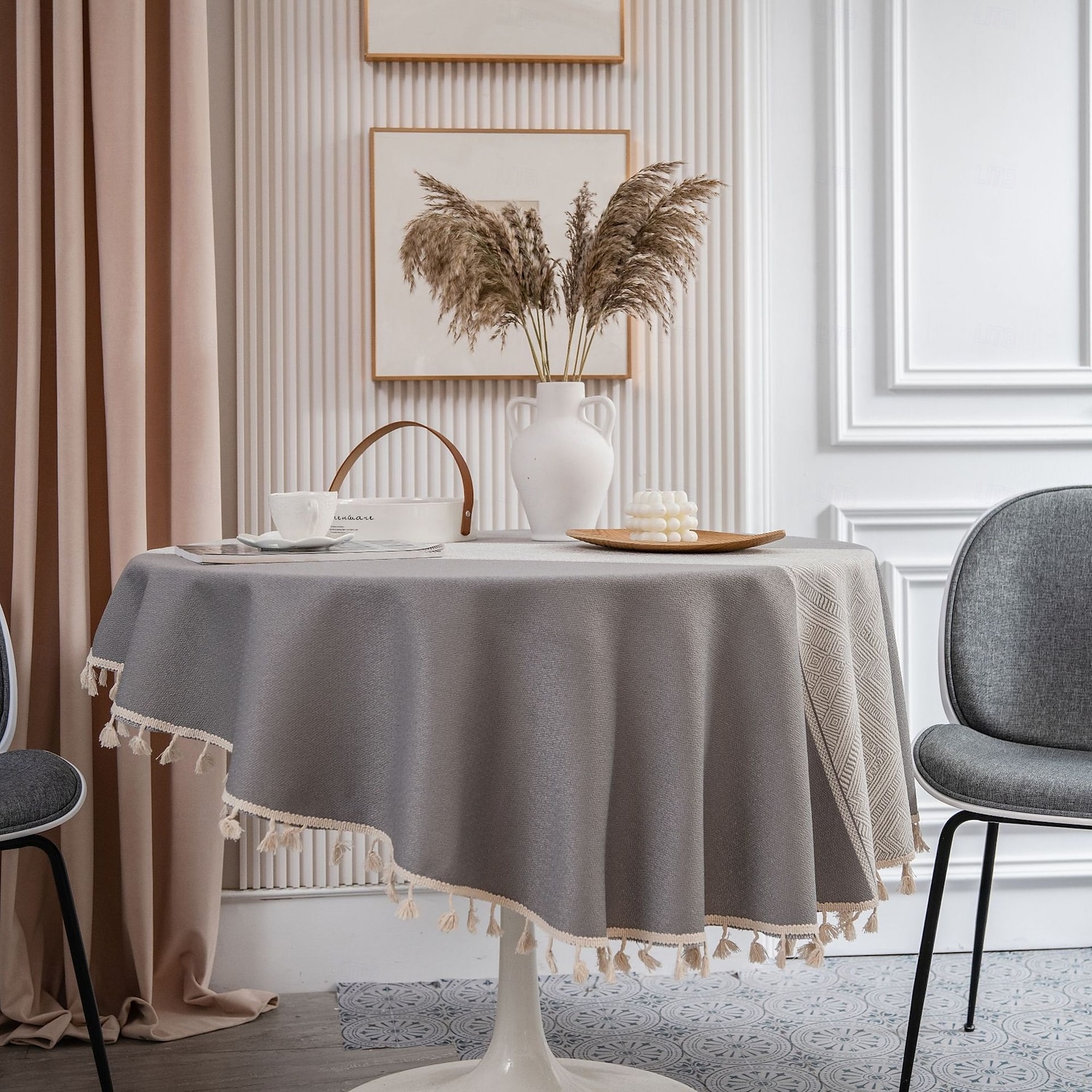 julerunde duker festlige og dekorative feriebordtrekk perfekt for runde bord ideelt for julemiddager og sesongbasert hjemmeinnredning 2025 - $33.99 –P4