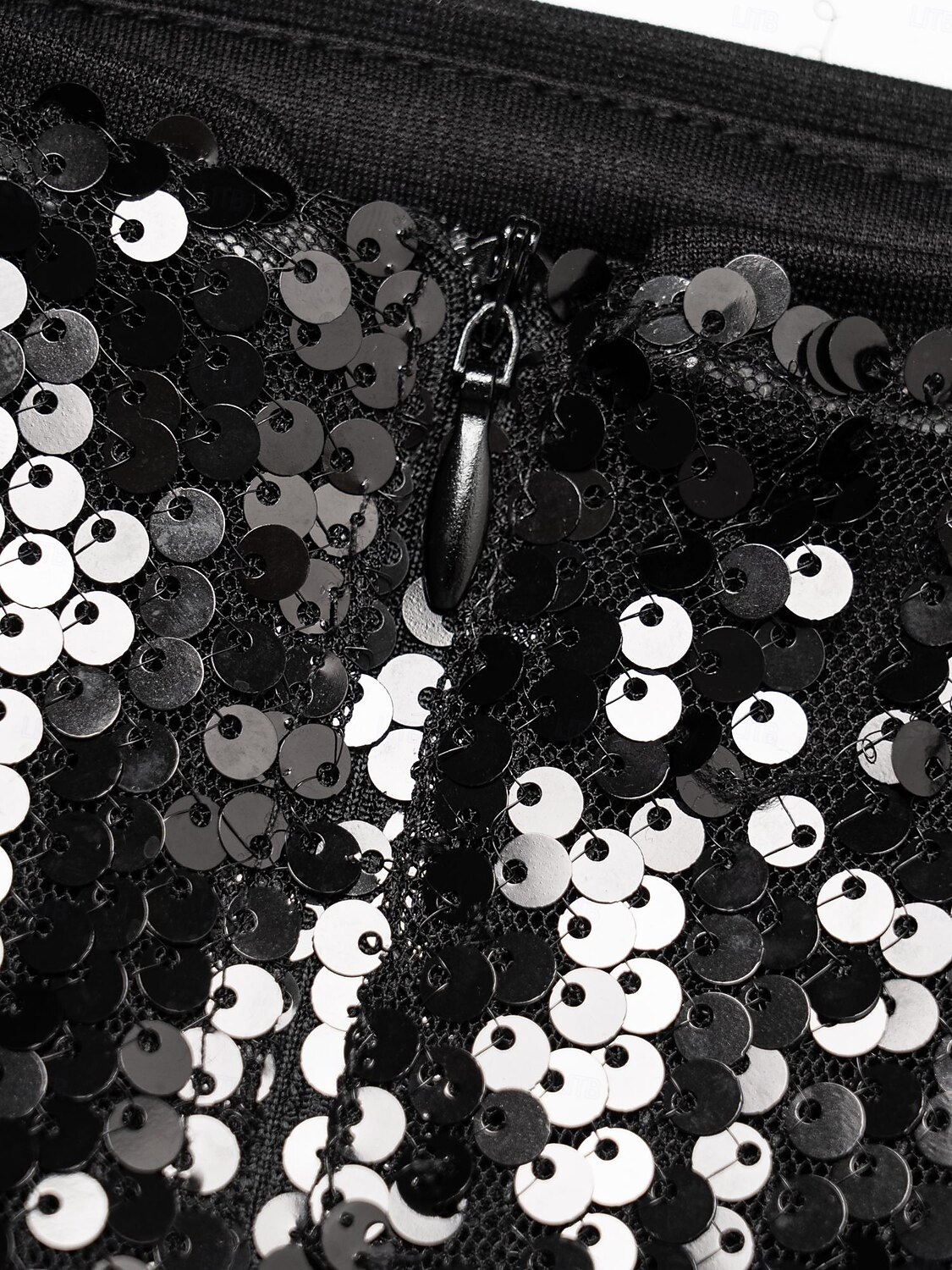 Femme Midi Noir Jupes Printemps, Août, Hiver, Eté Paillettes Doublé Taille médiale Elégant Rétro Vintage Soirée Formel Mariage Soirée XS S M de 2025 ? $41.99 –P11