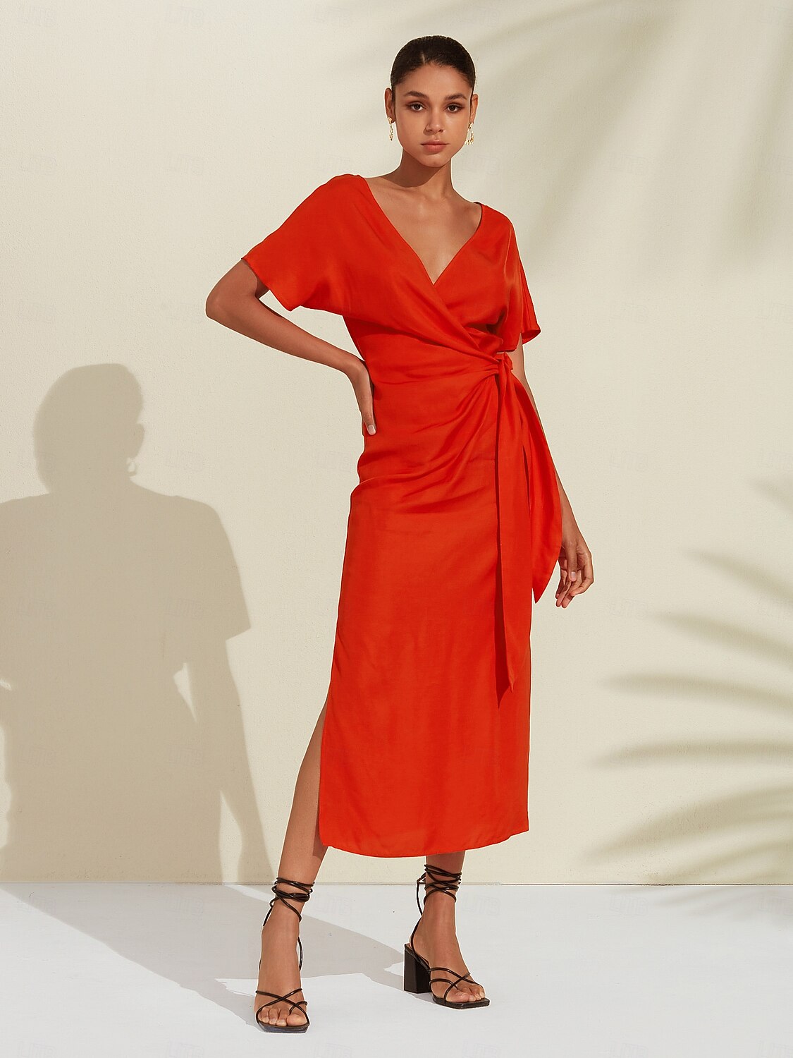 Robe midi portefeuille froncée en lin tencel pour femme orange rouge col en V de 2025 ? $119.99 –P7