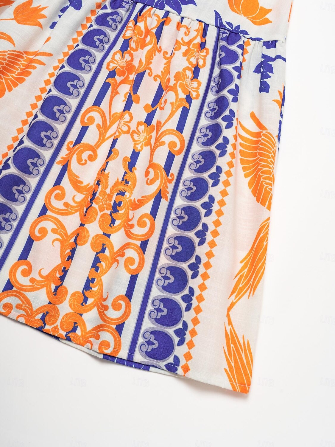 Vestido largo bohemio con escote en V, mangas farol y cinturón botánico 2025 - $114.99 –P12