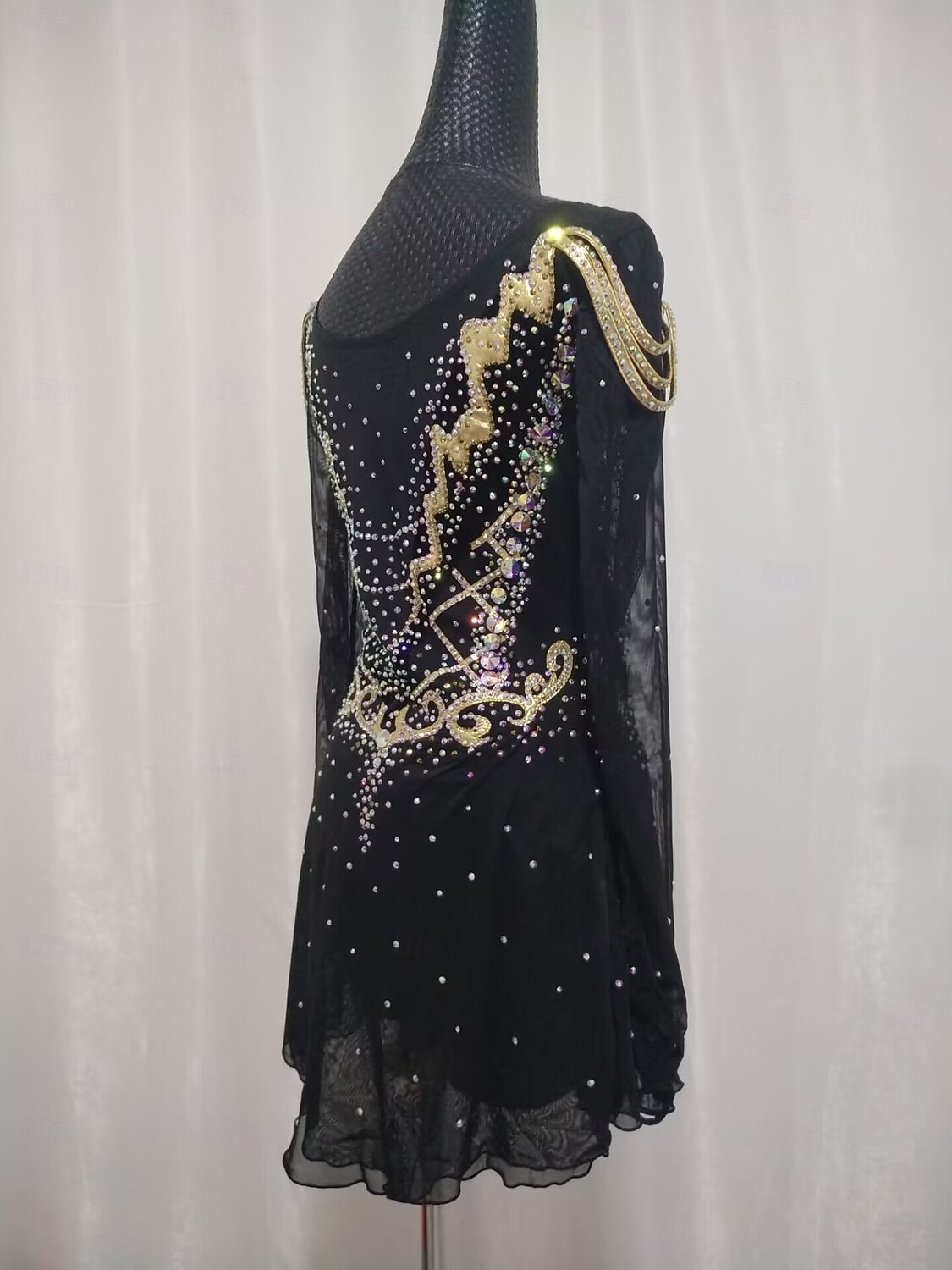 räätälöidyt kosten esiintymisasut aikuisille ja lapsille taitoluisteluasut kilpailuharjoittelu naisten hameet esiintymisasut 2026 - $523.79 –P4