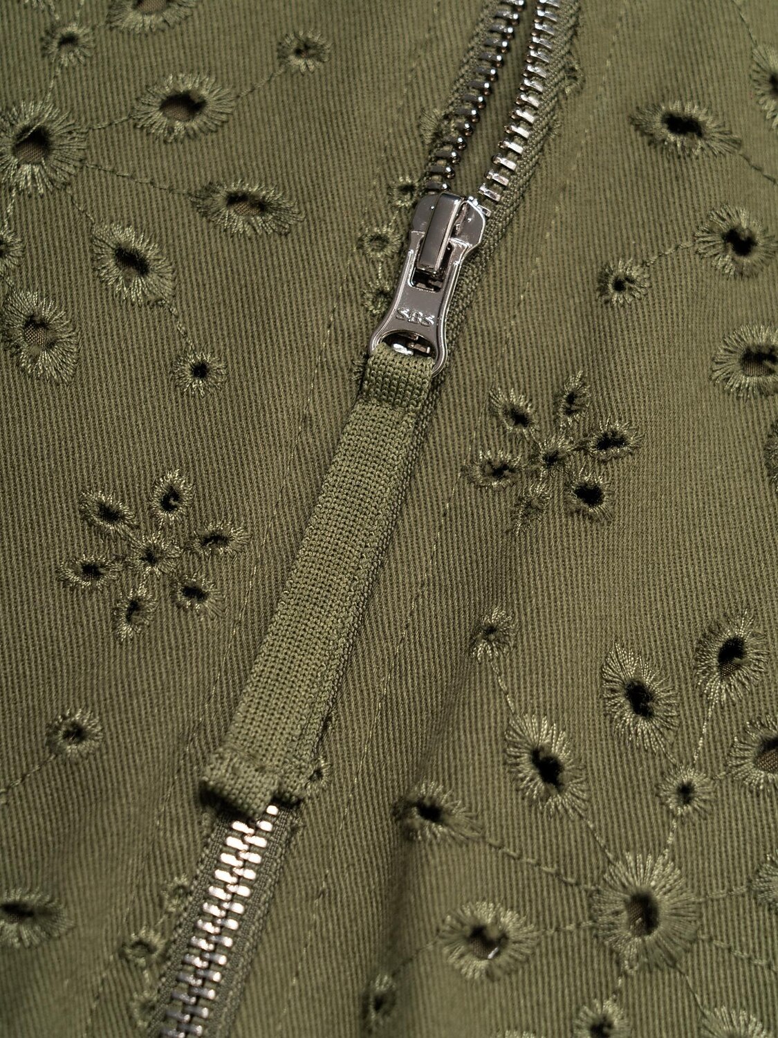 Jachetă bomber cu fermoar brodat 100% bumbac, cu gâtul uniform 2026 - $94.99 –P13