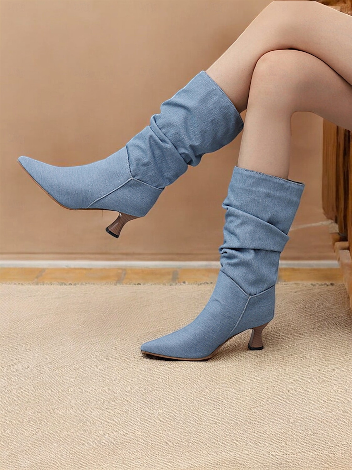 bottes rouges souples mi-mollet pour femmes avec bout pointu et talons aiguilles – chaussures d'hiver à la mode pour les fêtes et les tenues décontractées de 2025 ? $59.99 –P3