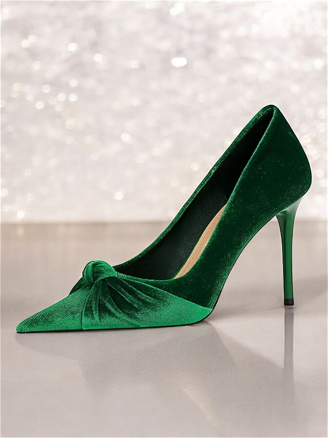 talons aiguilles en velours vert pour femmes - escarpins élégants à bout pointu avec détail nœud pour les soirées et les occasions spéciales de 2025 ? $54.99 –P2