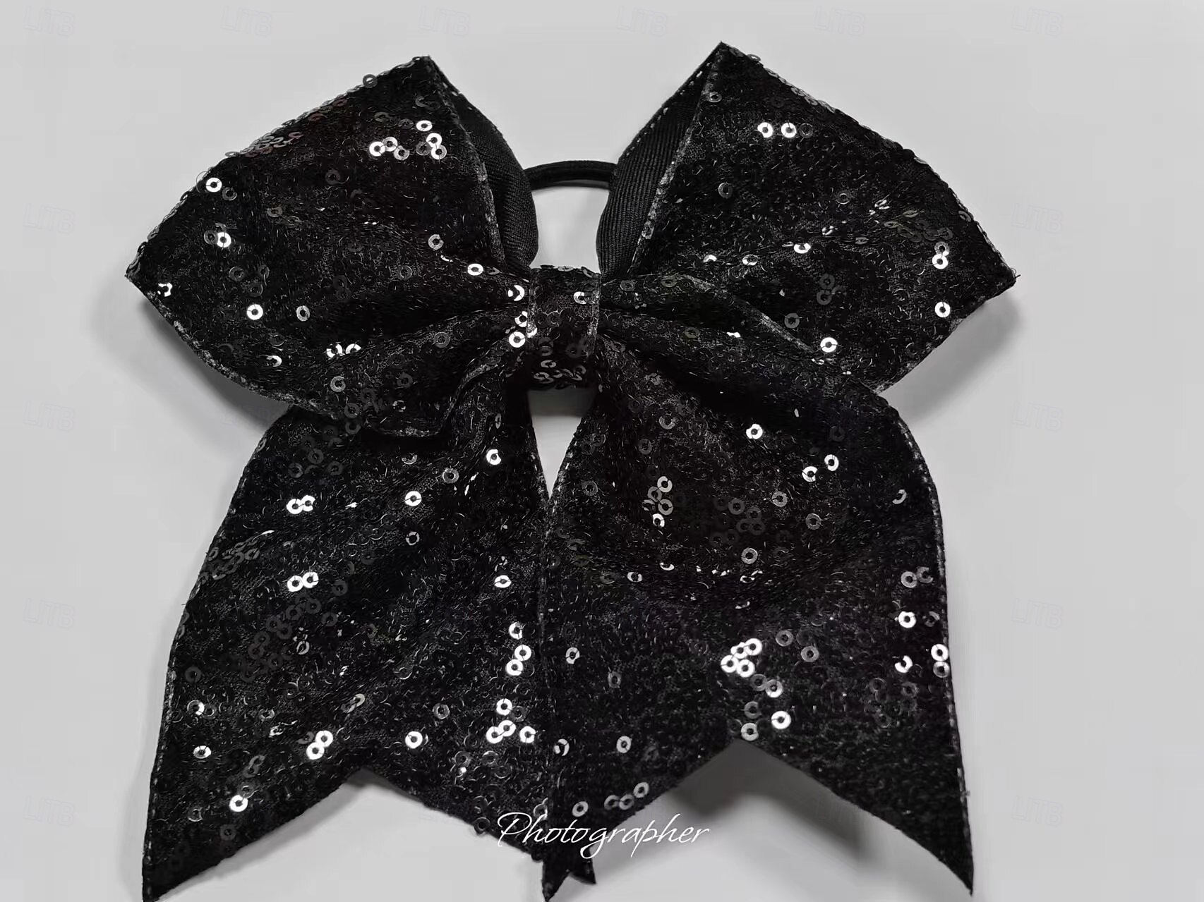 1pc pince à nœud à paillettes accessoires de cheveux de fête à paillettes pour femmes adolescentes filles enfants de 2025 ? $4.99 –P11
