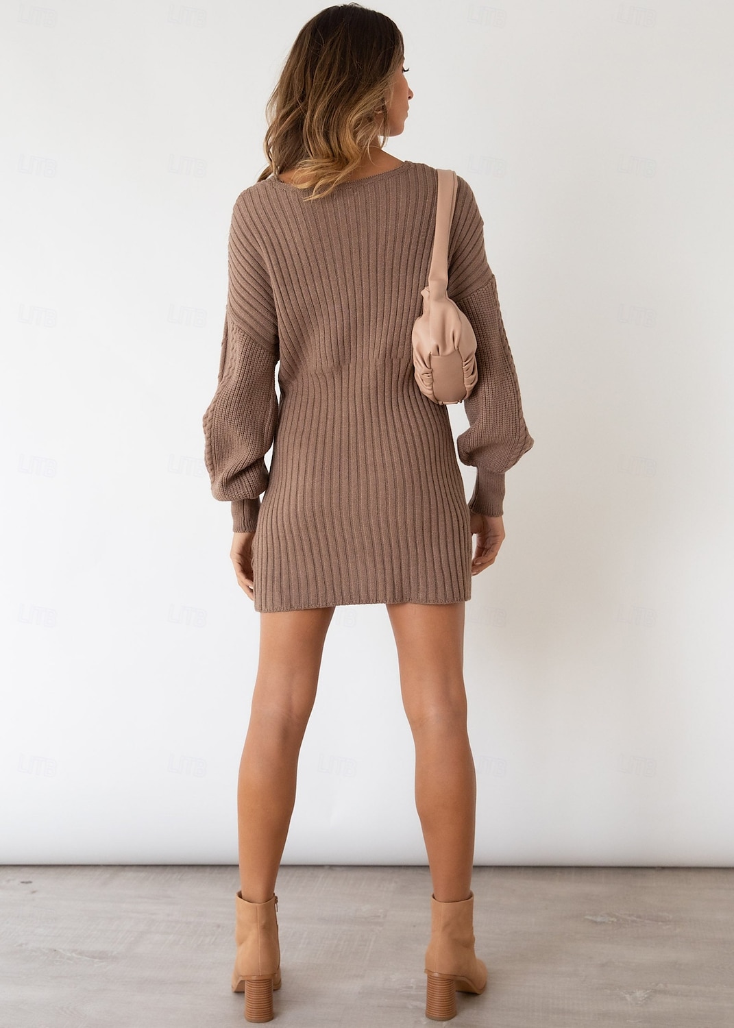 robe pull femme quotidien élégant couleur unie col en V col en V manches évêque manches longues hauts réguliers tricot formel extérieur noir rouge automne hiver de 2025 ? $39.99 –P8