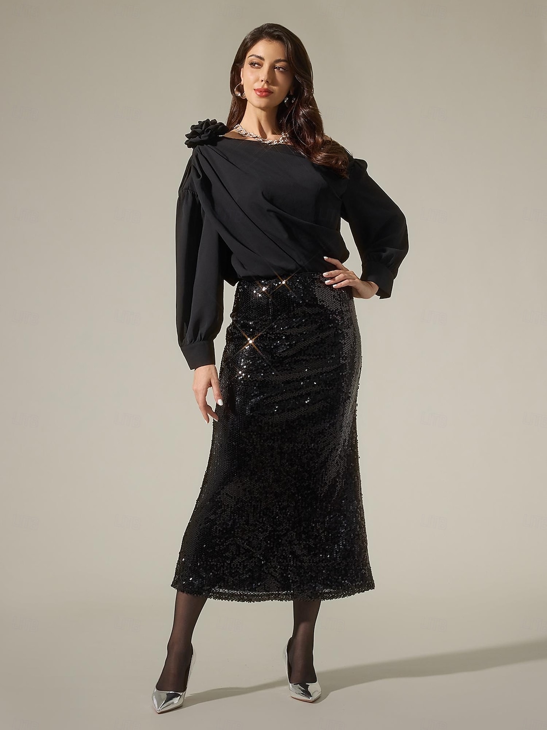 Femme Midi Noir Jupes Printemps, Août, Hiver, Eté Paillettes Doublé Taille médiale Elégant Rétro Vintage Soirée Formel Mariage Soirée XS S M de 2025 ? $41.99 –P2