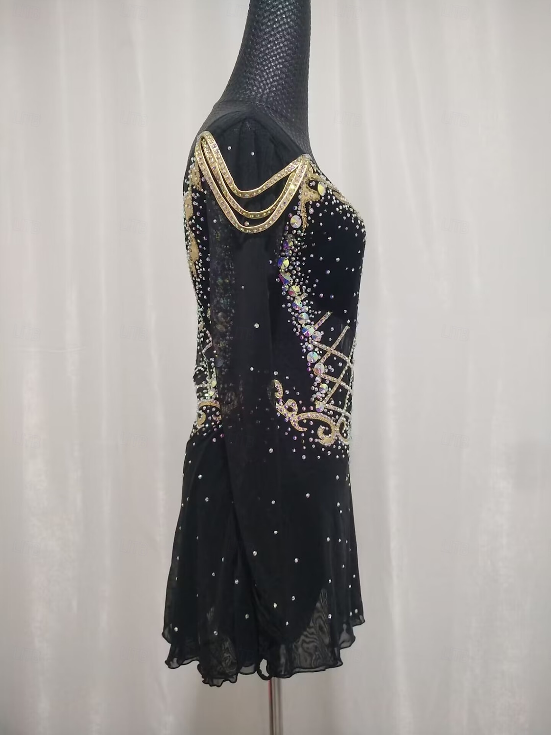 räätälöidyt kosten esiintymisasut aikuisille ja lapsille taitoluisteluasut kilpailuharjoittelu naisten hameet esiintymisasut 2026 - $523.79 –P3