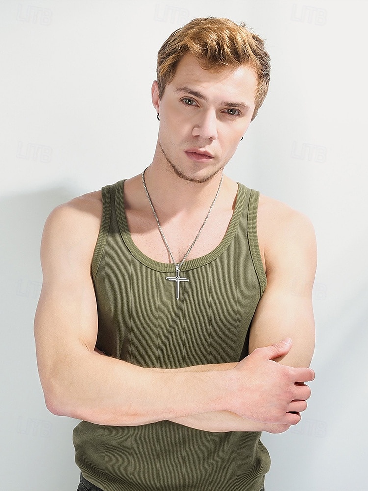 collier croix en acier inoxydable pour homme – pendentif religieux avec motif clou et chaîne de 2025 ? $8.99 –P2