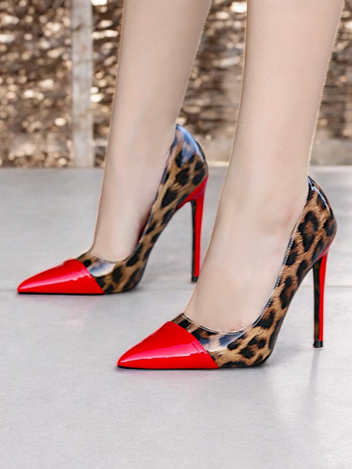 talons aiguilles imprimé léopard pour femmes – escarpins à bout pointu en cuir verni rouge pour fêtes et événements nocturnes de 2025 ? $54.99 –P4
