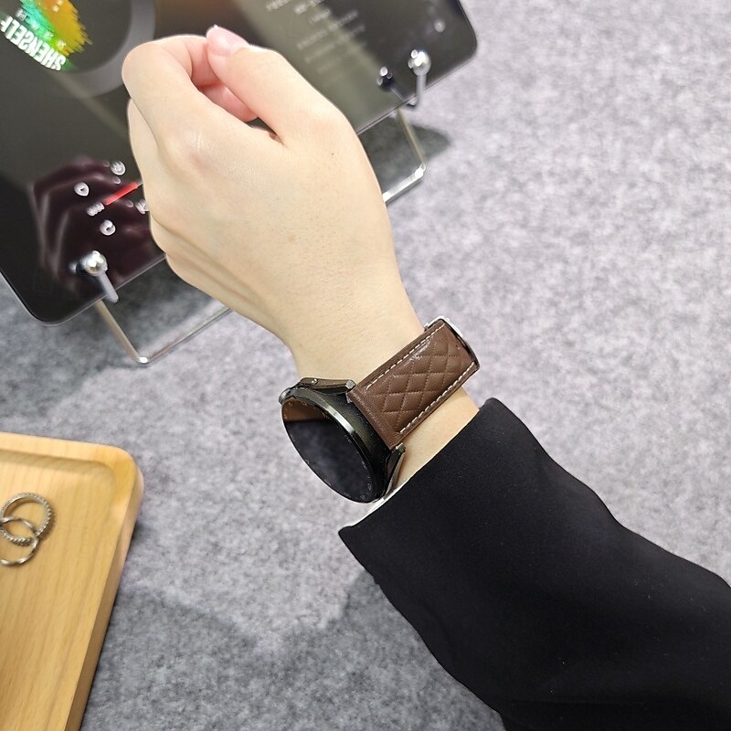 Cinturino per orologio  per Samsung Galaxy Watch 7/6/5/4 40/44mm, Galaxy Watch 5 Pro 45mm, Galaxy Watch 4/6 Classic 42/46/43/47mm, Watch 3, Active 2, Gear S2 Similpelle Sostituzione Cinghia Regolabili del 2025 a $16.99 -P2