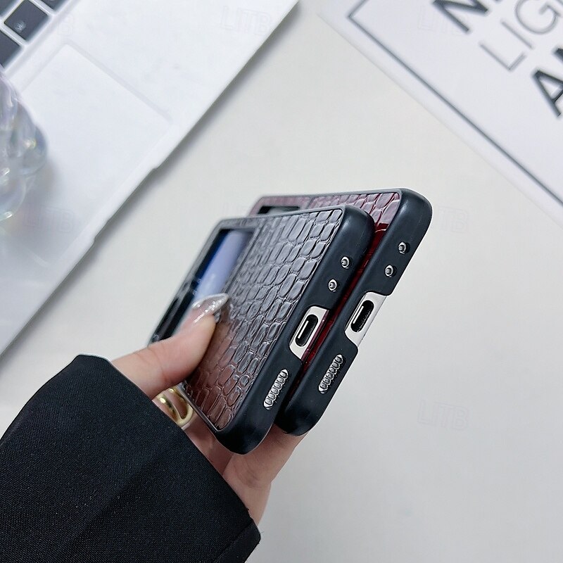 2025年 電話 ケース 用途 Zフリップ6 Z Flip 5 Z Flip 4 Z Flip 3 バックカバー 耐衝撃 レトロ風 TPU PUレザー  コレクション – $14.99 –P2