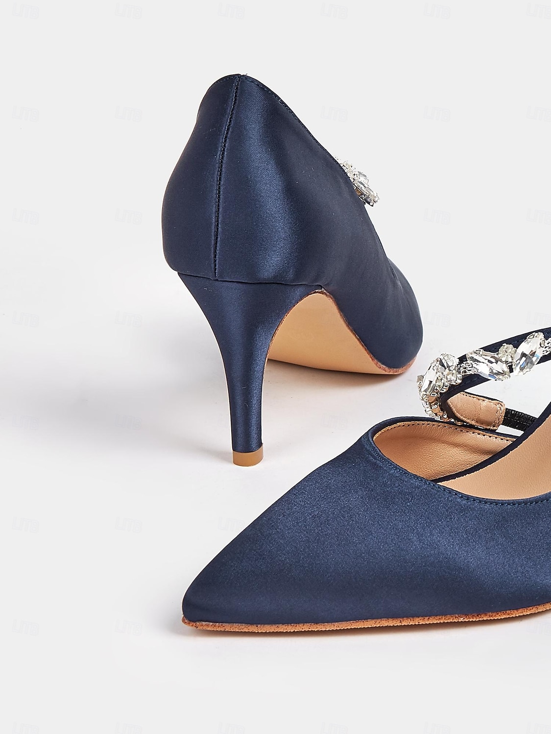 Damen-Pumps aus Satin mit Strasssteinen verziert – elegante Pumps mit spitzer Spitze für formelle Anlässe und Hochzeiten 2025 - $54.99 –P6