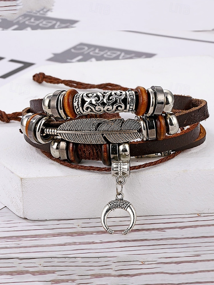 mäns boho flerlagers läderarmband med fjäder och halvmåneberlock – vintageinspirerat justerbart omlottarmband för avslappnad stil 2025 - $11.99 –P3