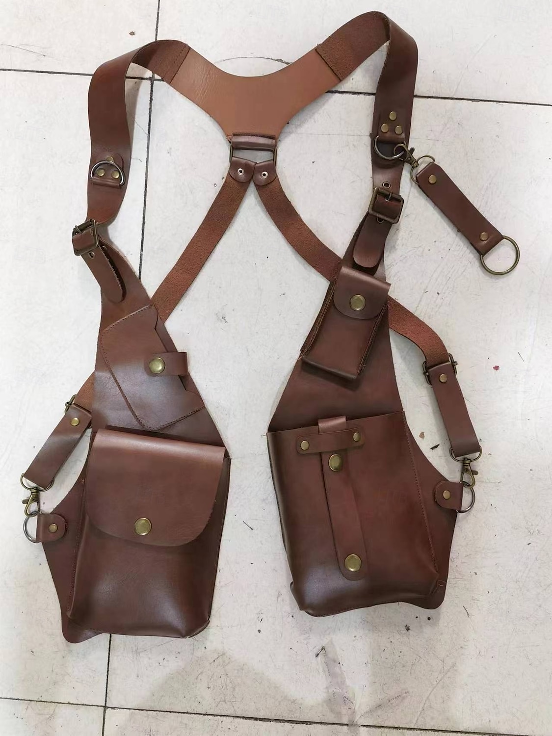 Men's Retro Underarm Backpack Crossbody Bag, Hidden Forearm Adjustable Pus Leather Shoulder Bag Outdoor Mobile Phone Holster Bag, One Size 2025 - $32.99 –P6