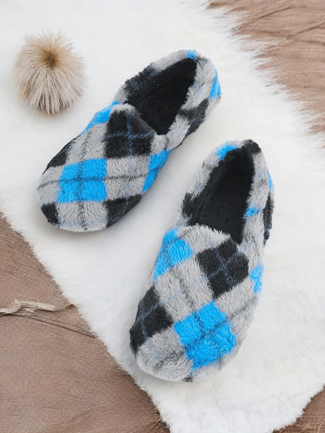 Women's Cozy Plaid Fleece Slippers - Soft Indoor Slip-Ons with Warm Plush Lining for Winter Comfort 2025 - $24.99 –P1