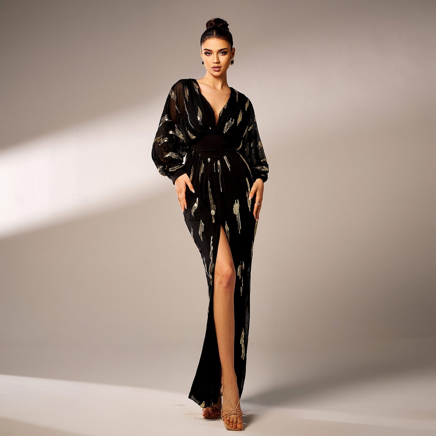 Abito da sera A-Line abito scintillante abito formale lungo fino al pavimento maniche lunghe collo a V con paillettes e glitter abito per ospiti di matrimonio del 2025 a $99.99 –P2