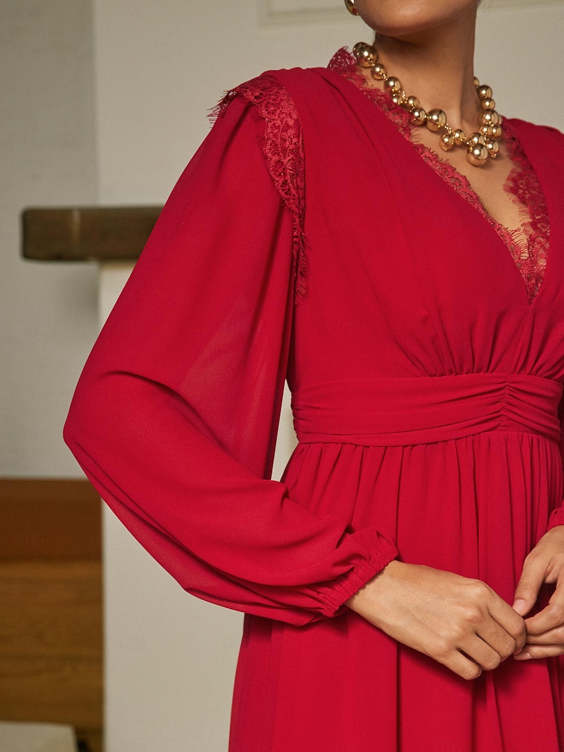abito lungo da festa in chiffon rosso e pizzo con scollo a V del 2025 a $178.99 –P3