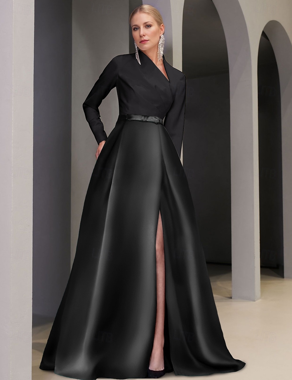 A-Linien Abendkleid Elegantes Kleid Formelle Bodenlange Lange Ärmel Ausgestellter Ausschnitt Taschen Satin mit Schlitztasche 2025 - $157.99 –P3