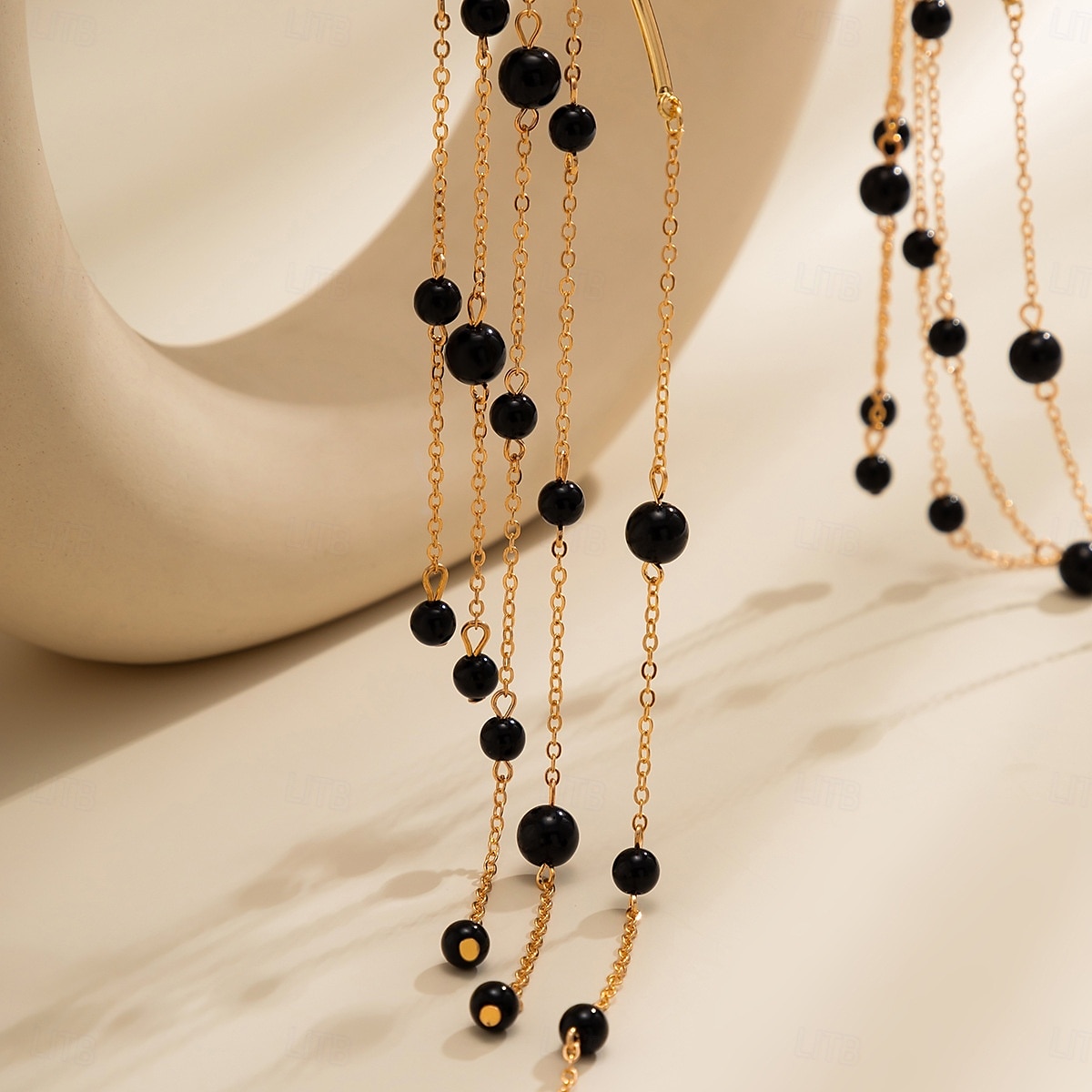 Collier ras du cou en cascade d'étoiles dorées pour femme avec élégantes chaînes à franges – bijoux tendance pour les occasions spéciales de 2025 ? $11.99 –P9