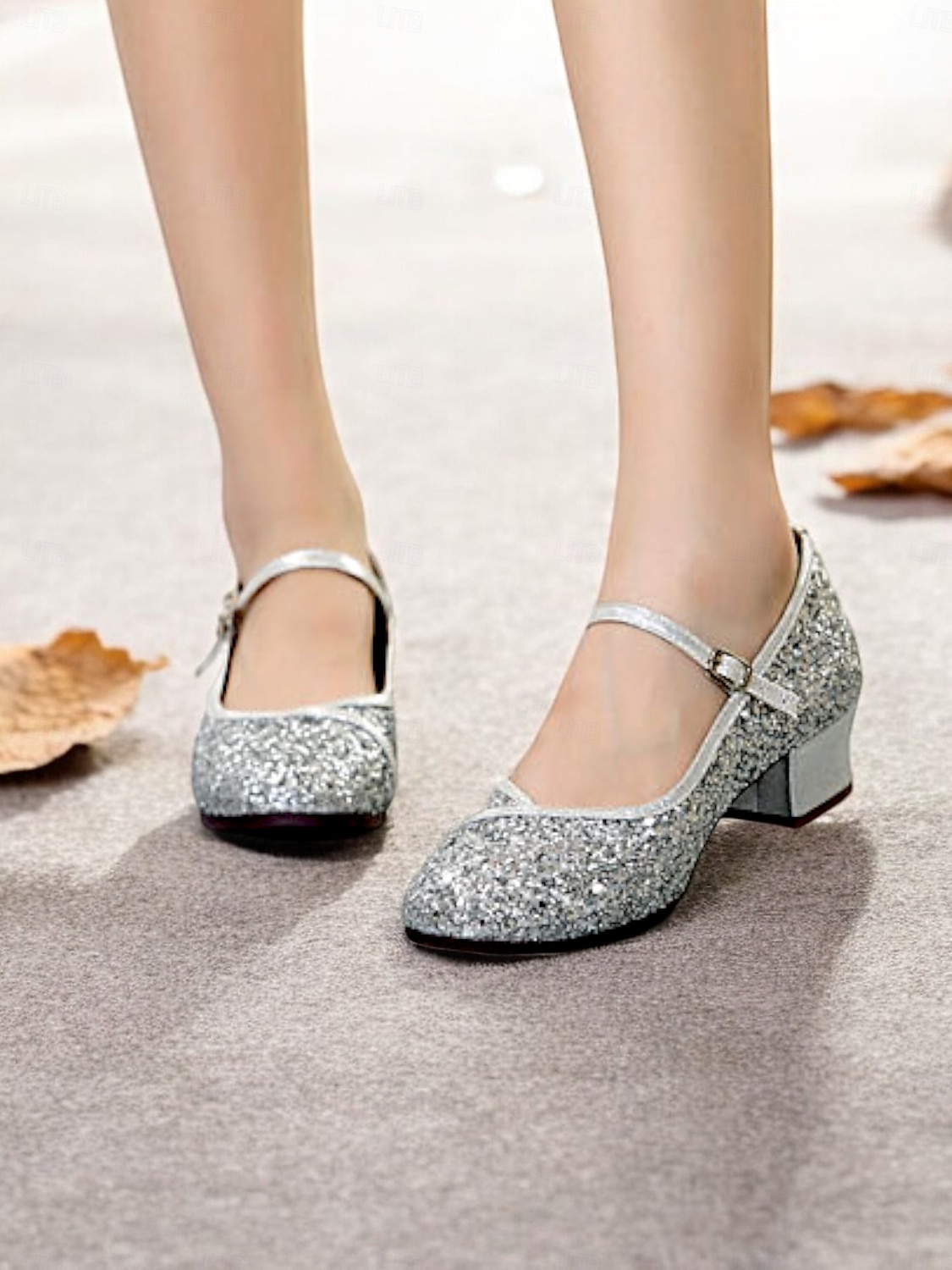 chaussures de danse Mary Jane à paillettes dorées pour femmes – chaussures de salon à talon bas pour événements spéciaux et spectacles de 2025 ? $32.99 –P6