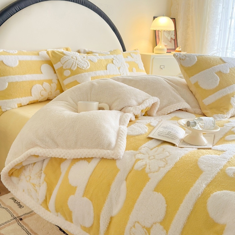 Winter Thickened Blanket Ultra-Soft and Warm Fleece Perfect for Cold Weather Cozy and Comfortable for Bed, Couch, or Lounge Ideal for Winter Home Decor 2025 - $45.99 –P12