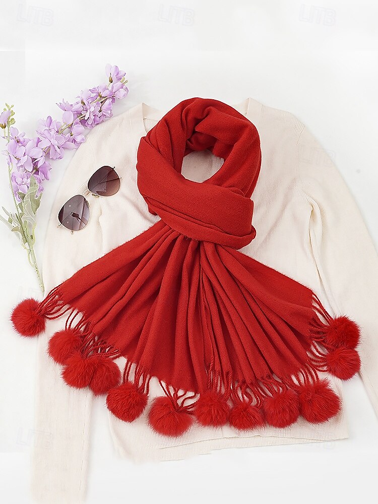 Bufanda roja de invierno para mujer con borlas de pompones: una bufanda acogedora y elegante para el clima frío y los atuendos festivos 2025 - $14.99 –P6