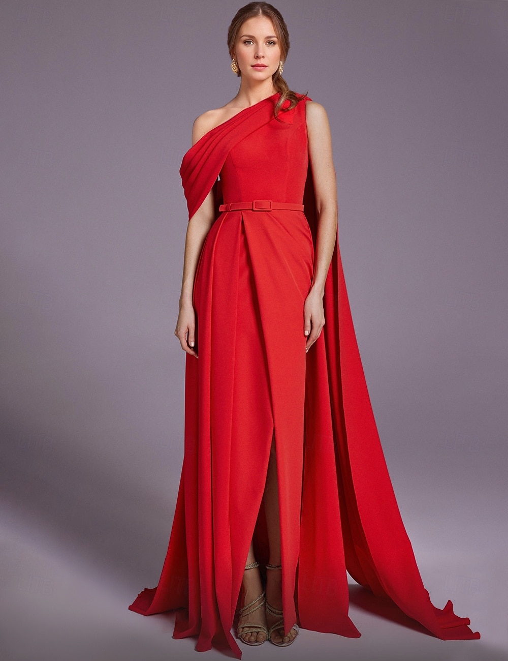 Abito da Sera Maxi Tubino Rosso Elegante Formale Lunghezza Totale con Maniche Corte e Una Spalla in Crepe Stretch con Volants e Stola del 2025 a $175.99 –P1