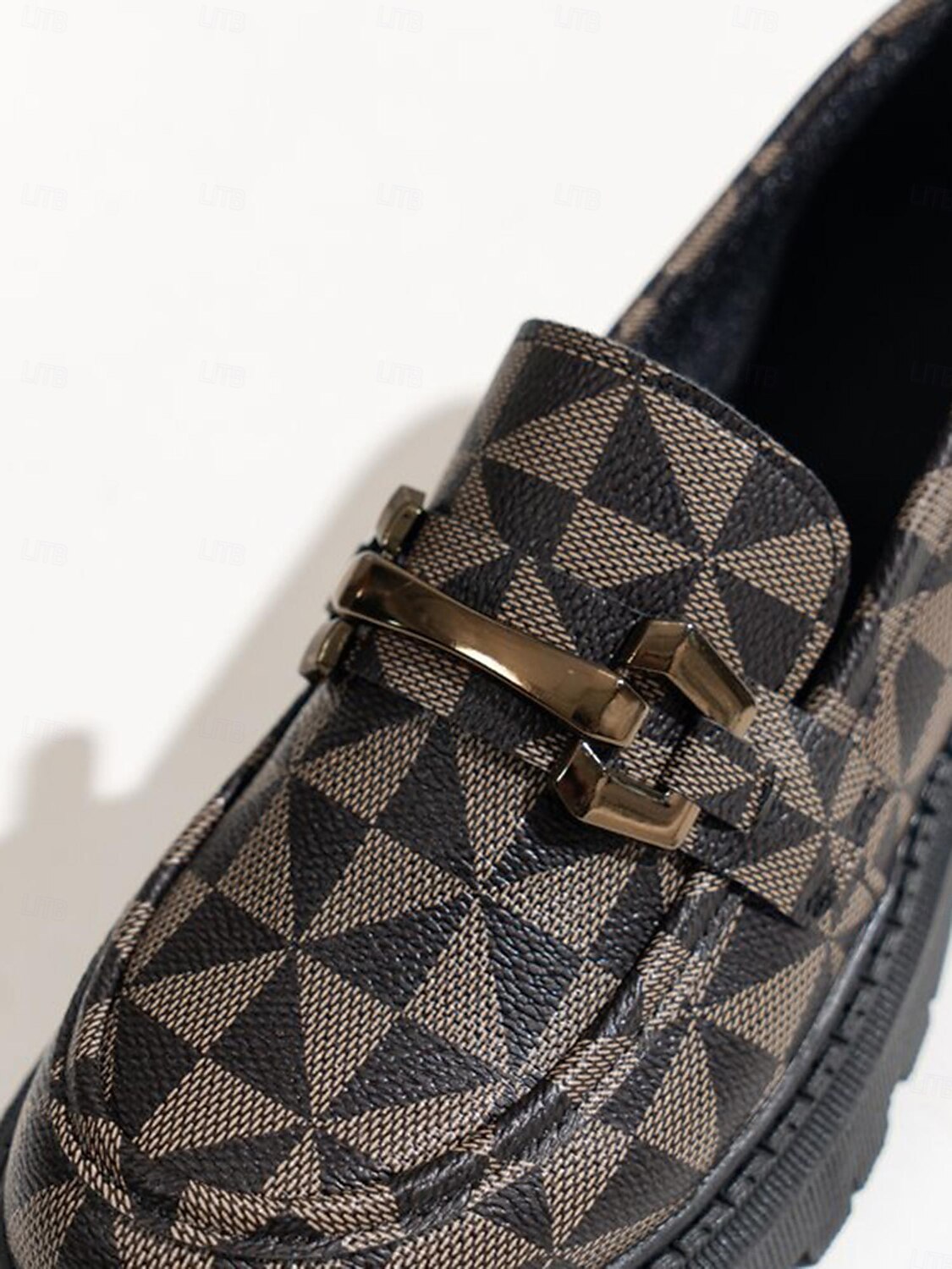 Mocasines gruesos con diseño geométrico para mujer con hebilla de metal: zapatos modernos sin cordones con suela dentada para un estilo informal y urbano 2025 - $32.99 –P3