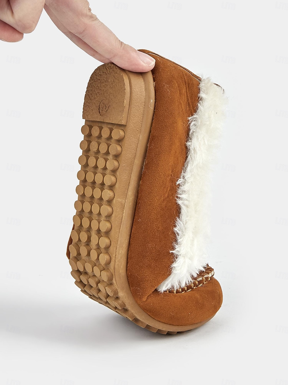 2025年 女性用フェイクスエードモカシンスリッパ - フェイクファーの裏地付き、ステッチのディテールが施された暖かい屋内外用ハウスシューズ  コレクション – $29.99 –P8