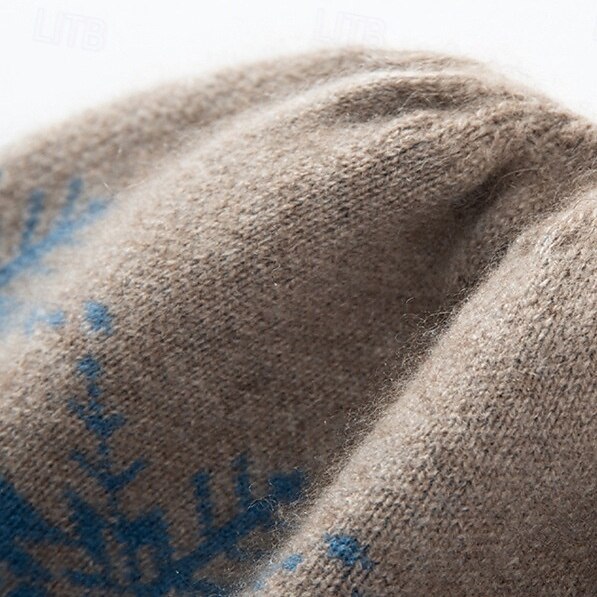 Homme Femme Bonnet en laine Vin Rouge Cachemire Noël Tricot Chaud Ecole Noël Extérieur Motif de flocon de neige Noël Chaud de 2025 ? $61.99 -P6