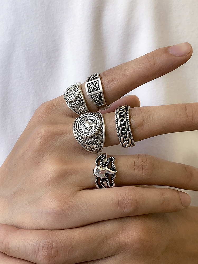 Vintage Style Men's Silver Alloy Ring Set with Geometric and Engraved Patterns – Retro Fashion Accessories for Everyday Wear 2025 - $11.99 –P1
