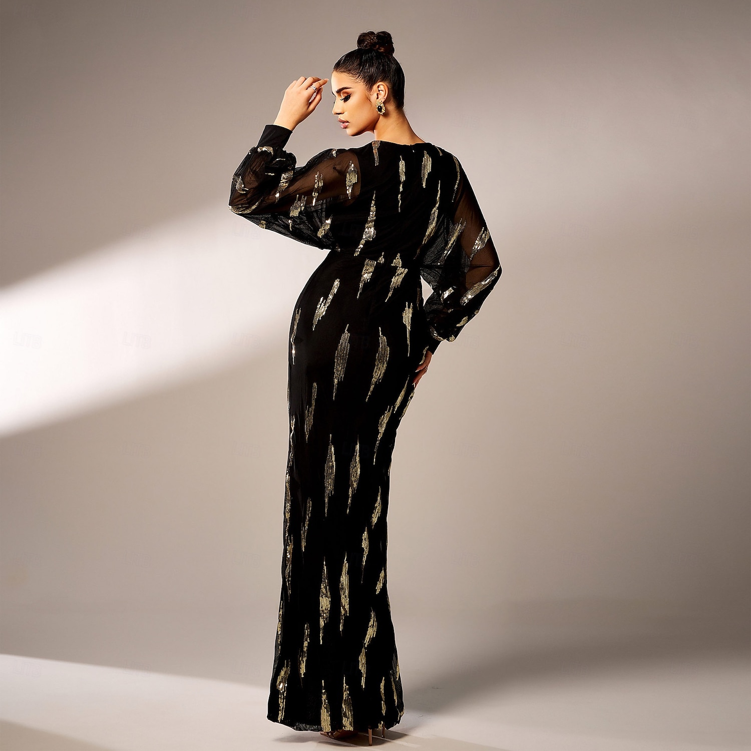 Abito da sera A-Line abito scintillante abito formale lungo fino al pavimento maniche lunghe collo a V con paillettes e glitter abito per ospiti di matrimonio del 2025 a $99.99 –P4