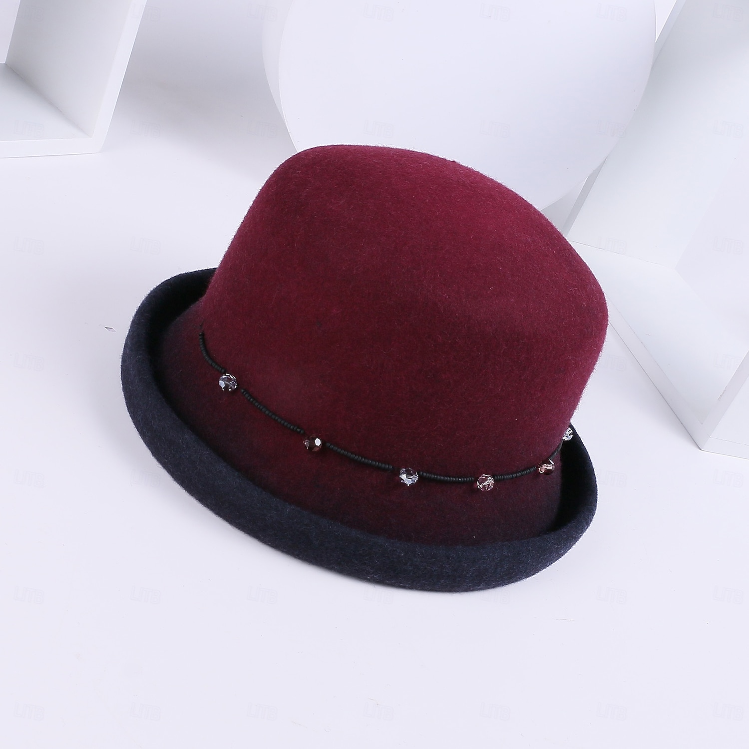 cappelli 100% lana cappello a bombetta / cloche cappello da pescatore cappello fedora matrimonio tè festa elegante britannico con berretto perline copricapo copricapo del 2025 a $49.99 –P10