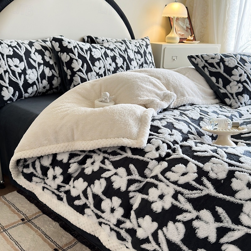 Winter Thickened Blanket Ultra-Soft and Warm Fleece Perfect for Cold Weather Cozy and Comfortable for Bed, Couch, or Lounge Ideal for Winter Home Decor 2025 - $45.99 –P10