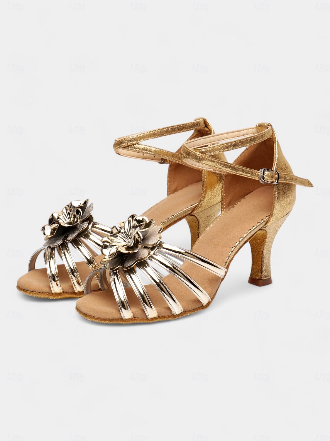 chaussures de danse à lanières argentées pour femmes avec détails floraux et semelle en daim – talons confortables pour les événements de salon et de fête latins de 2025 ? $34.99 –P2
