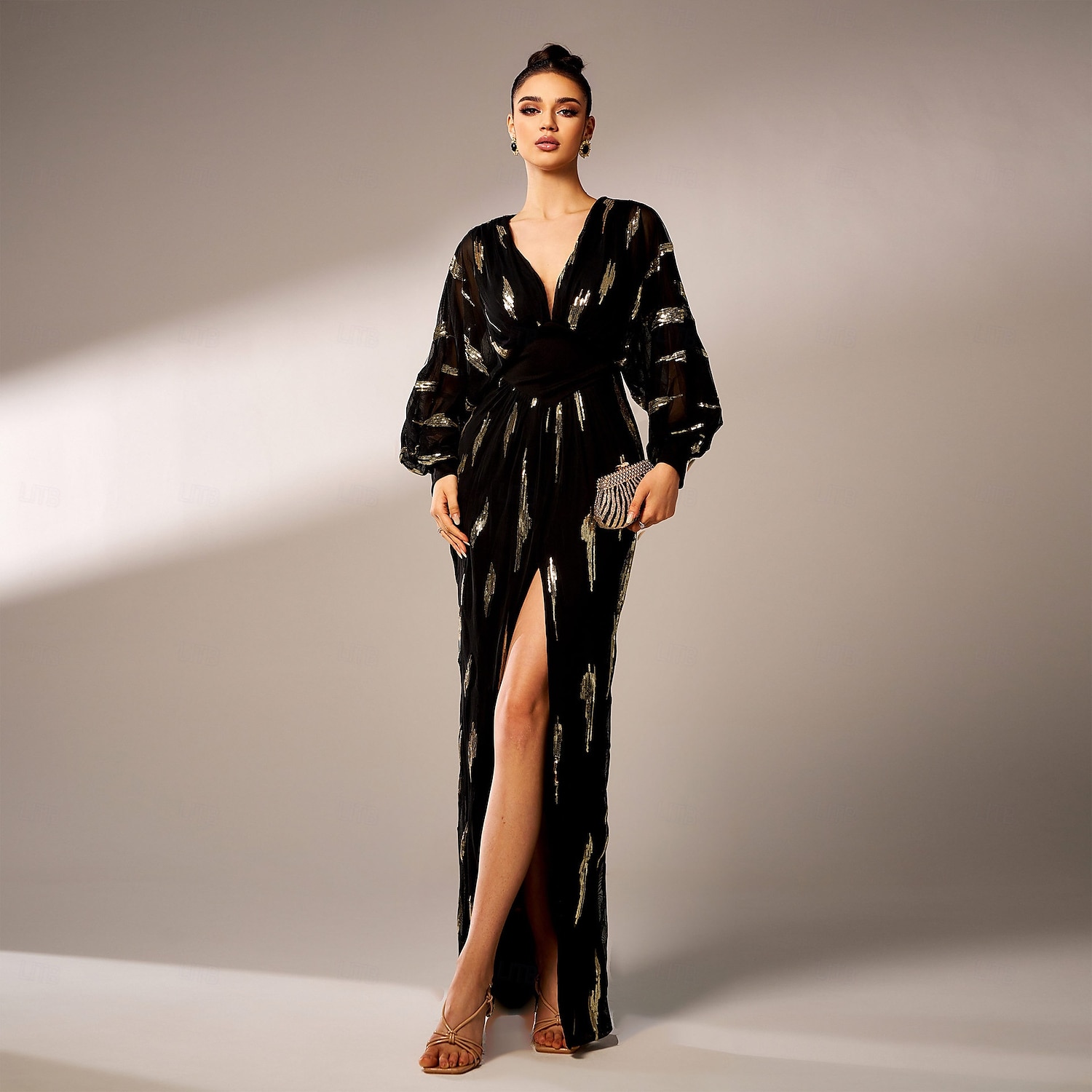 Abito da sera A-Line abito scintillante abito formale lungo fino al pavimento maniche lunghe collo a V con paillettes e glitter abito per ospiti di matrimonio del 2025 a $99.99 –P1