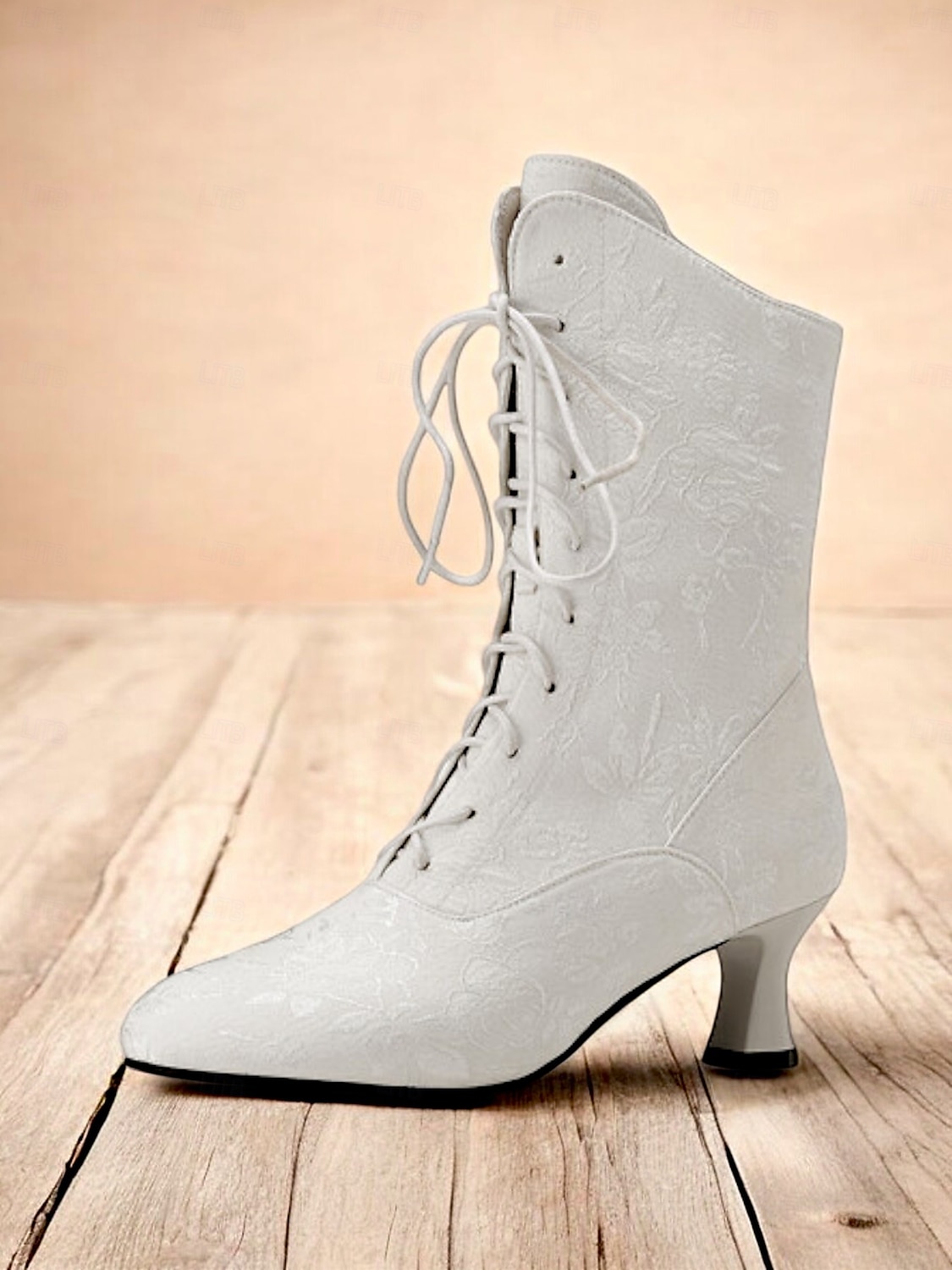 Botas femininas vintage com cadarço e salto médio – botas jacquard elegantes para estilo retrô e ocasiões especiais de 2025 por $59.99 –P3