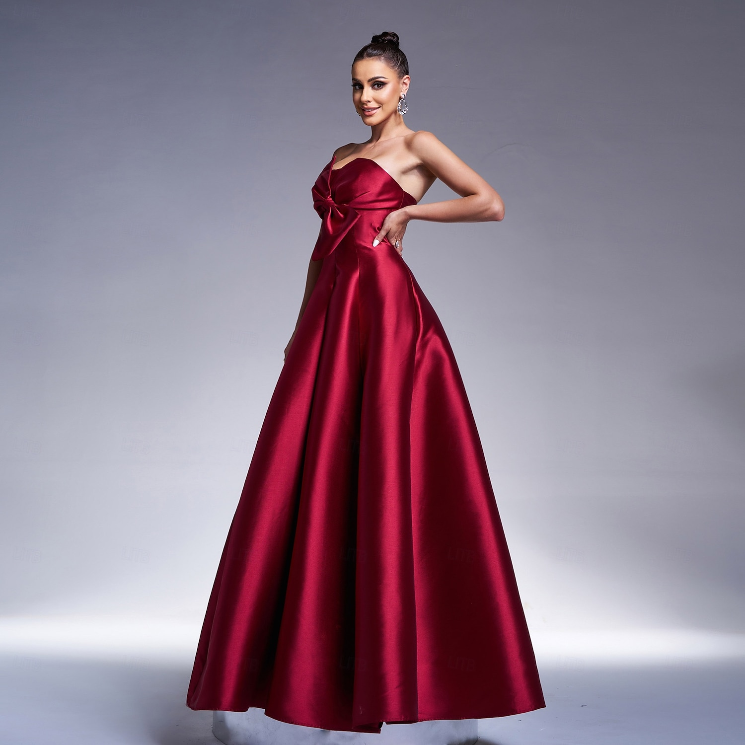 Red Prom Satin A-Line Evening Gown Glittering Dress Formal Floor Length Long Sleeve Strapless with Bow(s) 2024 2024 - GBP £79 –P4