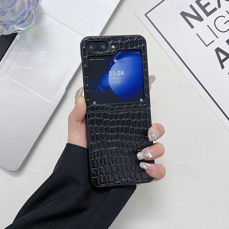 2025年 電話 ケース 用途 Zフリップ6 Z Flip 5 Z Flip 4 Z Flip 3 バックカバー 耐衝撃 レトロ風 TPU PUレザー  コレクション – $14.99 –P15