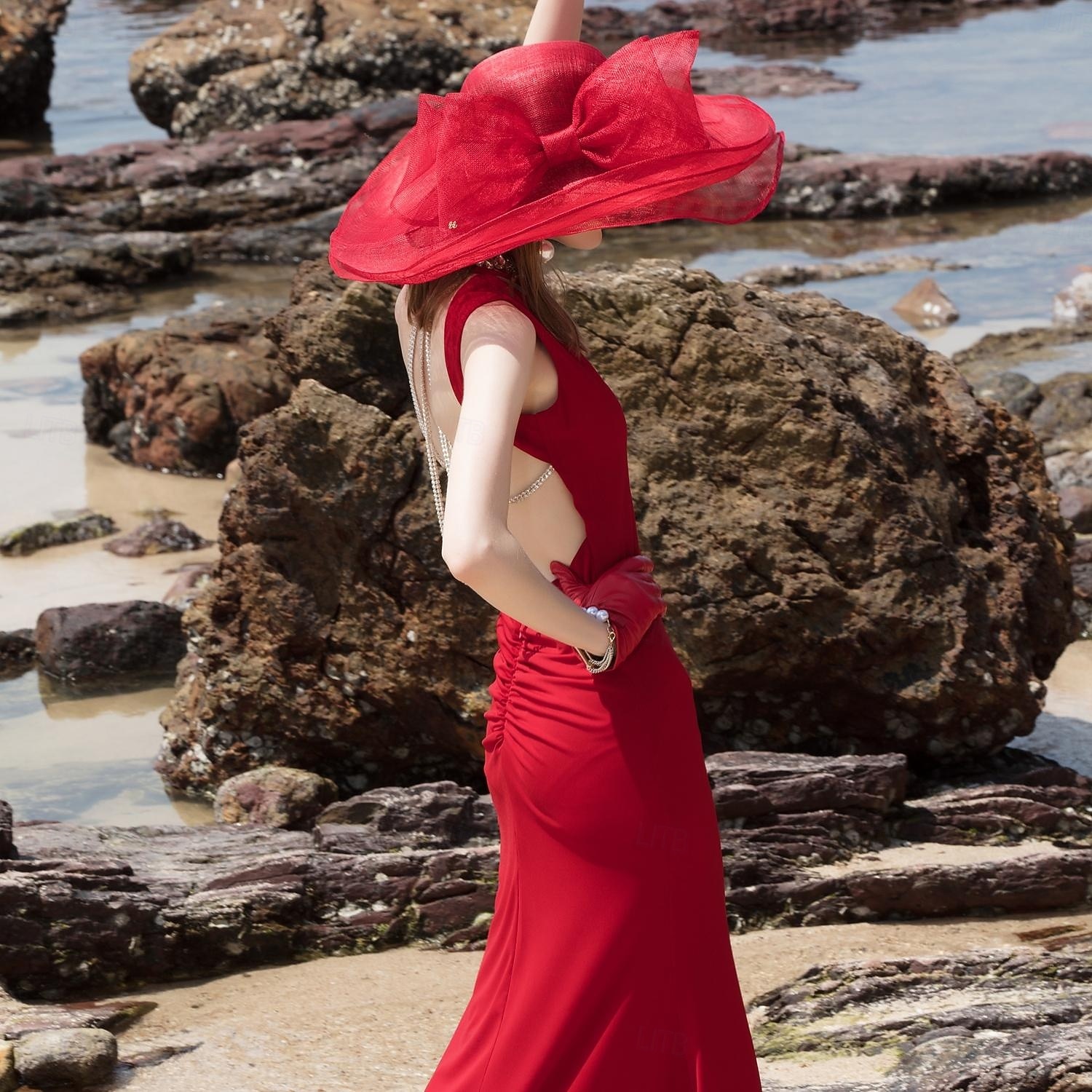 Chapeaux Coiffure Lin Chapeau Melon / Cloche Chapeau de soleil Chapeau Sinamay Mariage Casual Course de chevaux Journée des dames Coupe de Melbourne Elégant Britanique Avec Fleur Casque Couvre-chef de 2026 ? $71.99 –P4