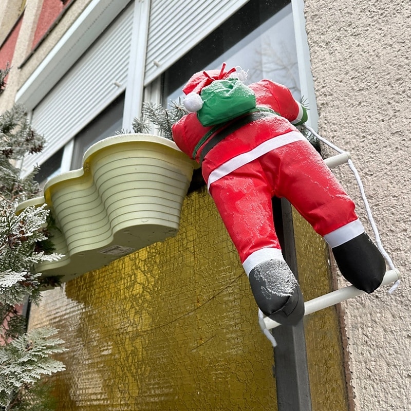 Christmas Climbing Santa Claus Ladder and Rope Hanging Ornament – Inflatable and Plush Santa for Christmas Tree, Hotel, and Mall Holiday Decorations 2025 - $10.49 –P3