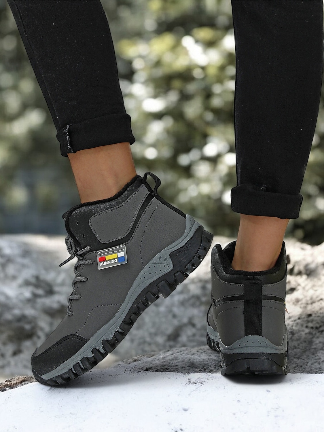 scarponi da trekking da donna color cuoio con fodera in pile, design impermeabile e suola robusta, ideali per trekking con tempo freddo e avventure invernali del 2025 a $46.99 –P3