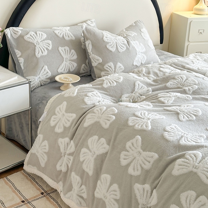Winter Thickened Blanket Ultra-Soft and Warm Fleece Perfect for Cold Weather Cozy and Comfortable for Bed, Couch, or Lounge Ideal for Winter Home Decor 2025 - $45.99 –P15